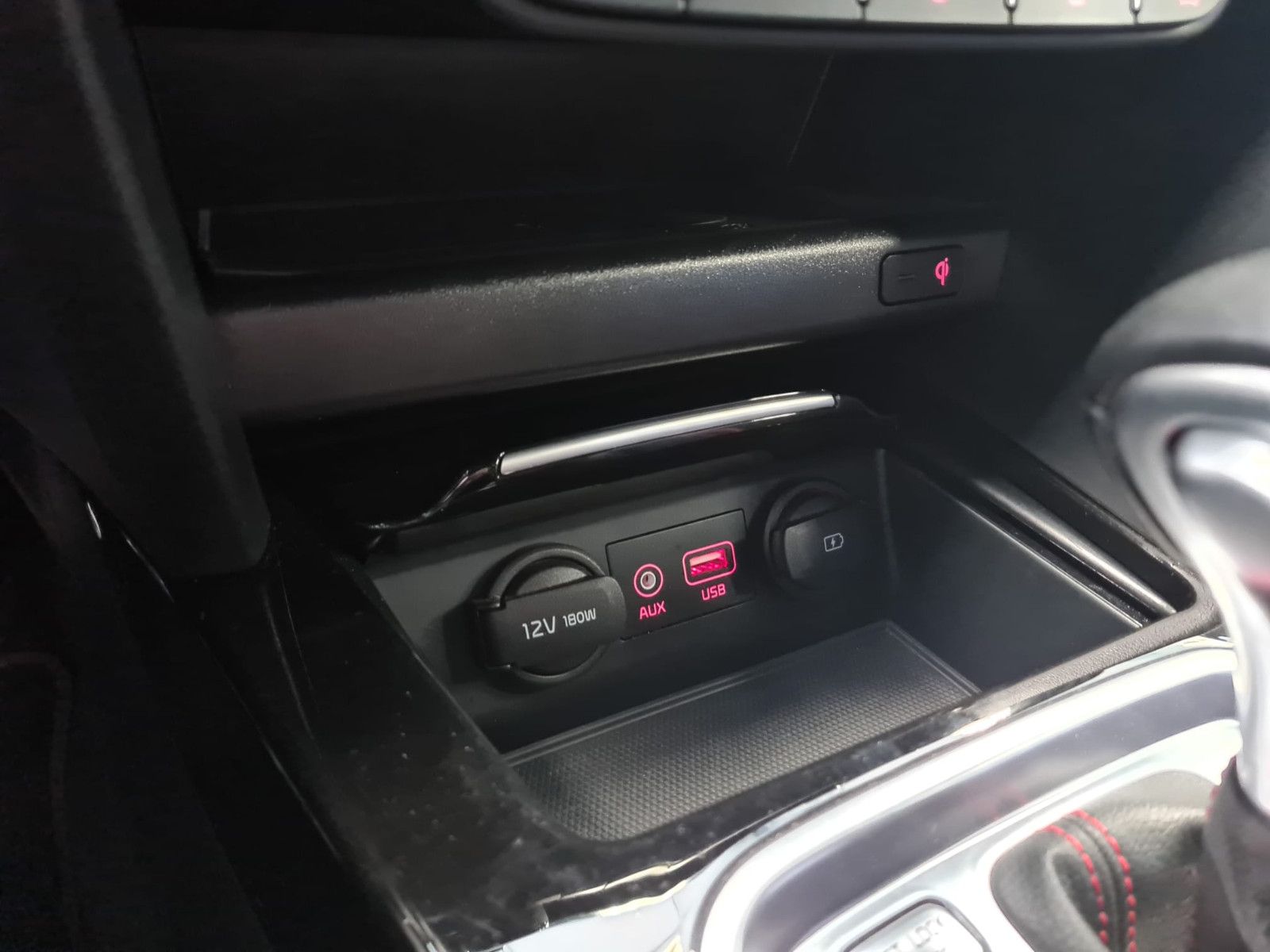 Fahrzeugabbildung Kia pro cee'd / LED / KAMERA / SCHECKHEFT / E-SITZ