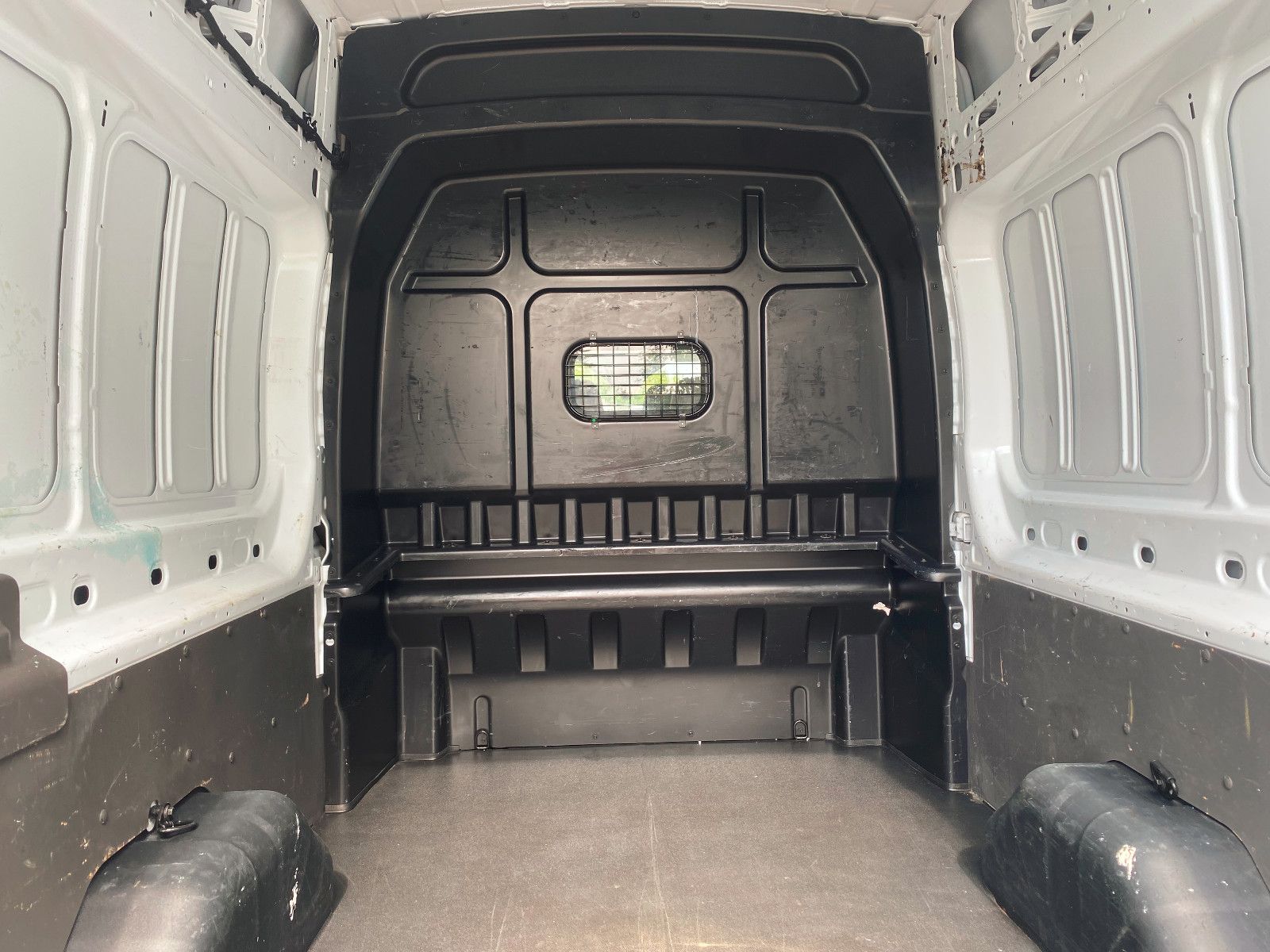 Fahrzeugabbildung Ford FORD Transit 350 L3H3 Lkw VA Trend Doka,1Hd