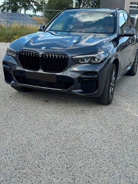 Image of BMW X5