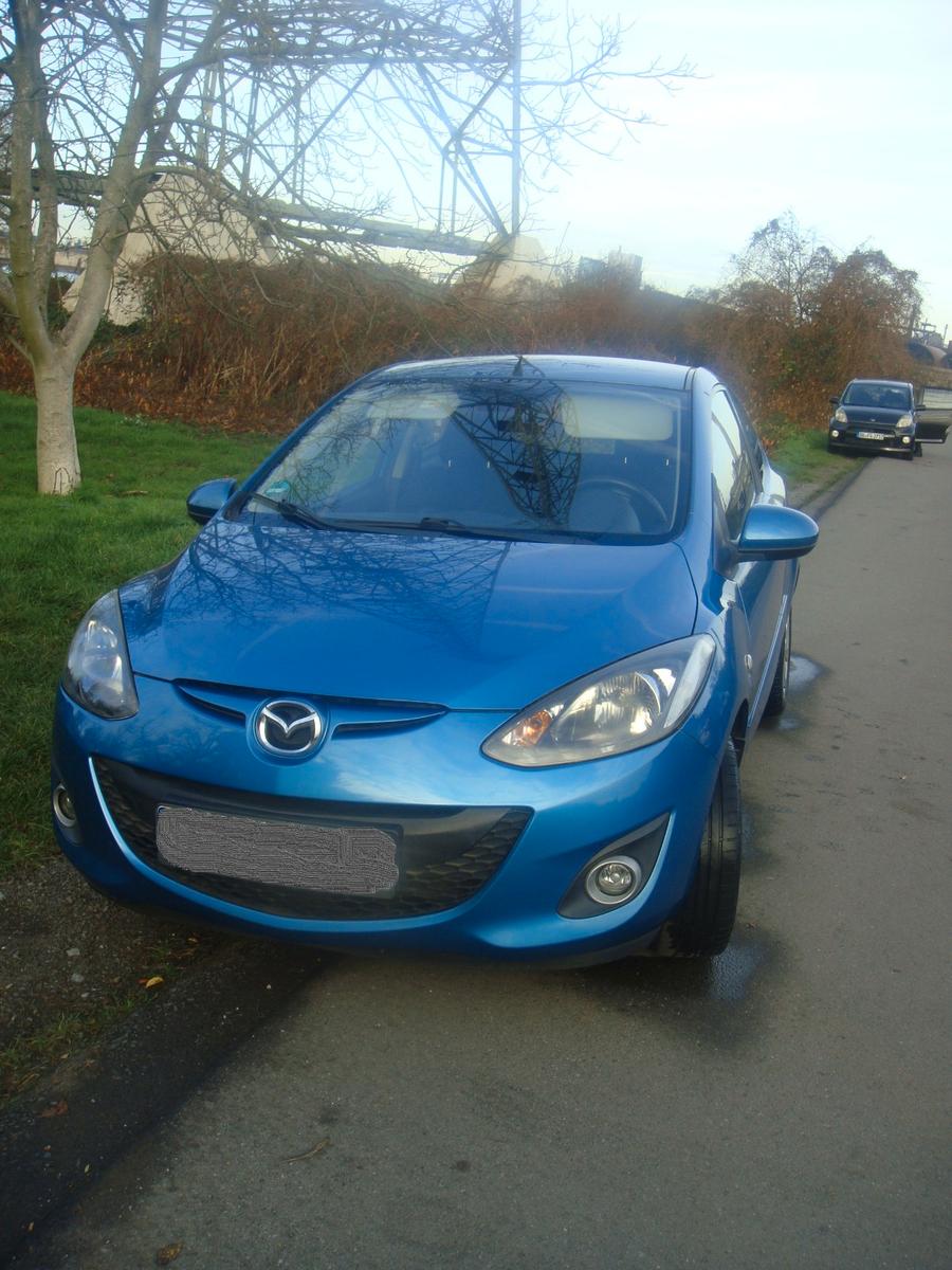 Mazda 2 Lim. 1,3 Edition Klima TÜV neu 