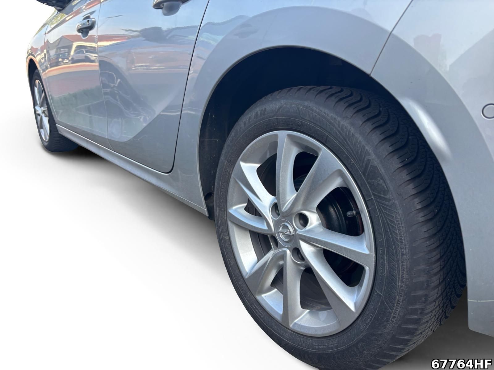 Fahrzeugabbildung Opel Corsa F +SHZ+ALLWETTERREIFEN+LEDER+LANEASSIST+