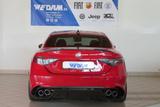 Alfa Romeo Giulia Quadrifoglio 2.9 V6 Bi-Turbo *Technologie - Alfa Romeo: Quadrifoglio