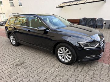 Volkswagen Passat Variant - 2