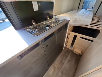 Sunlight Adventure Cliff 640 Safety+Digital ACC Solar