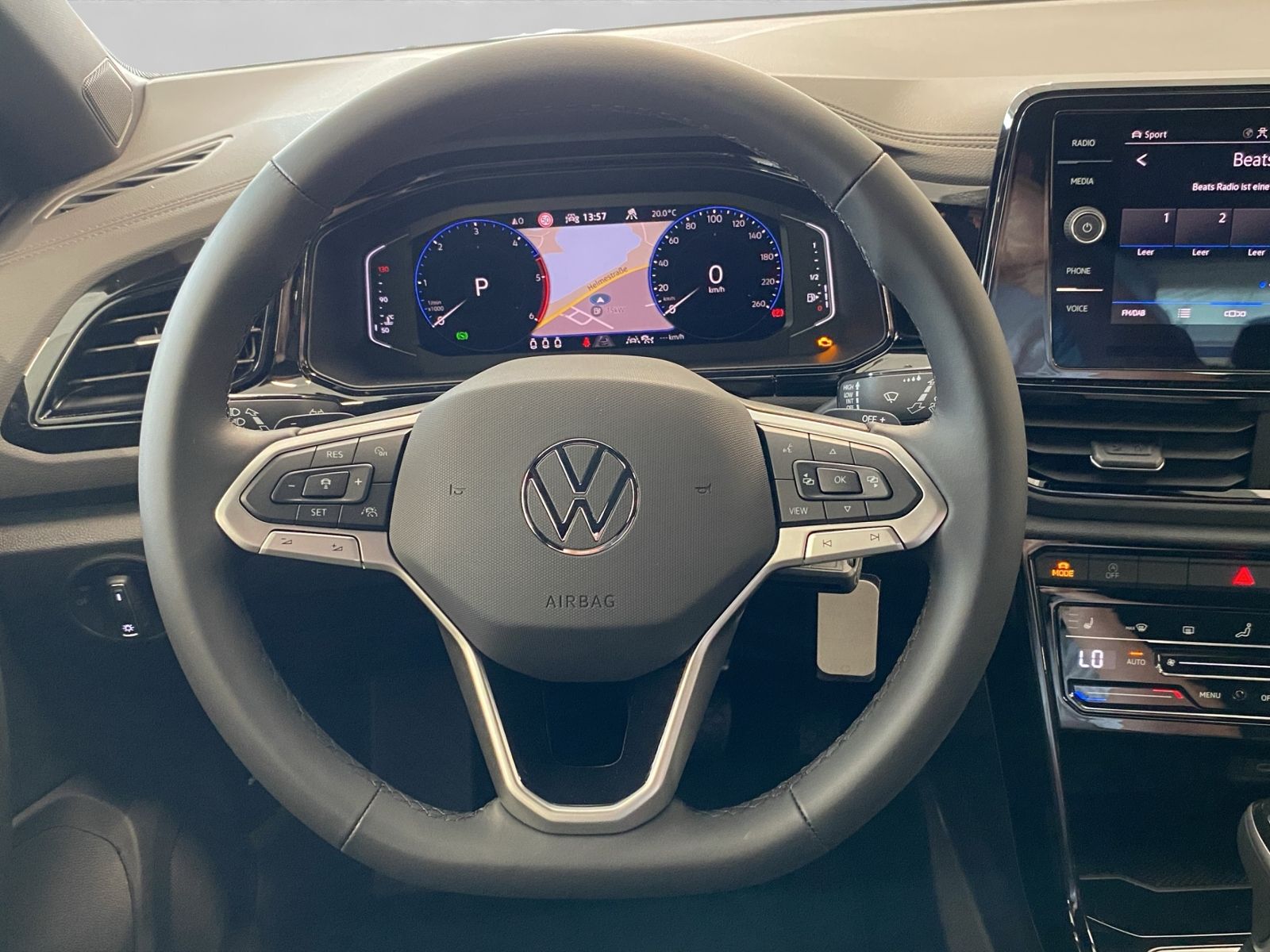 Volkswagen T-Roc - Bild 10