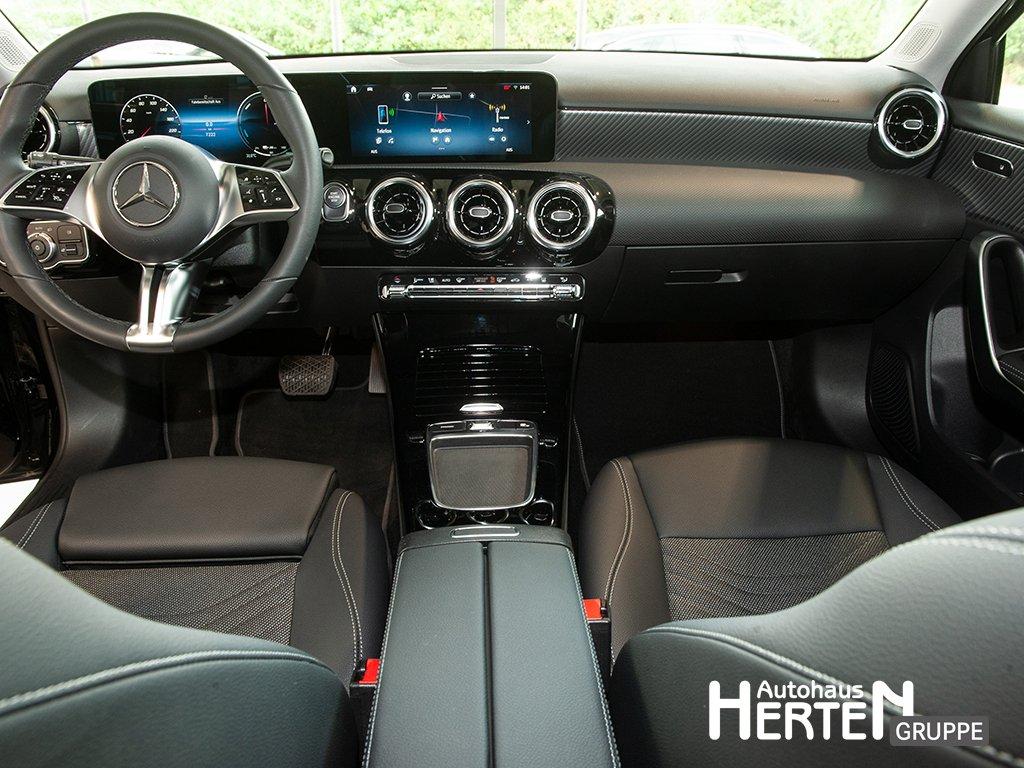 Mercedes-Benz A 250 e+PROGRESSIVE+LED+R-KAMERA+11KW-LADEN+SHZ