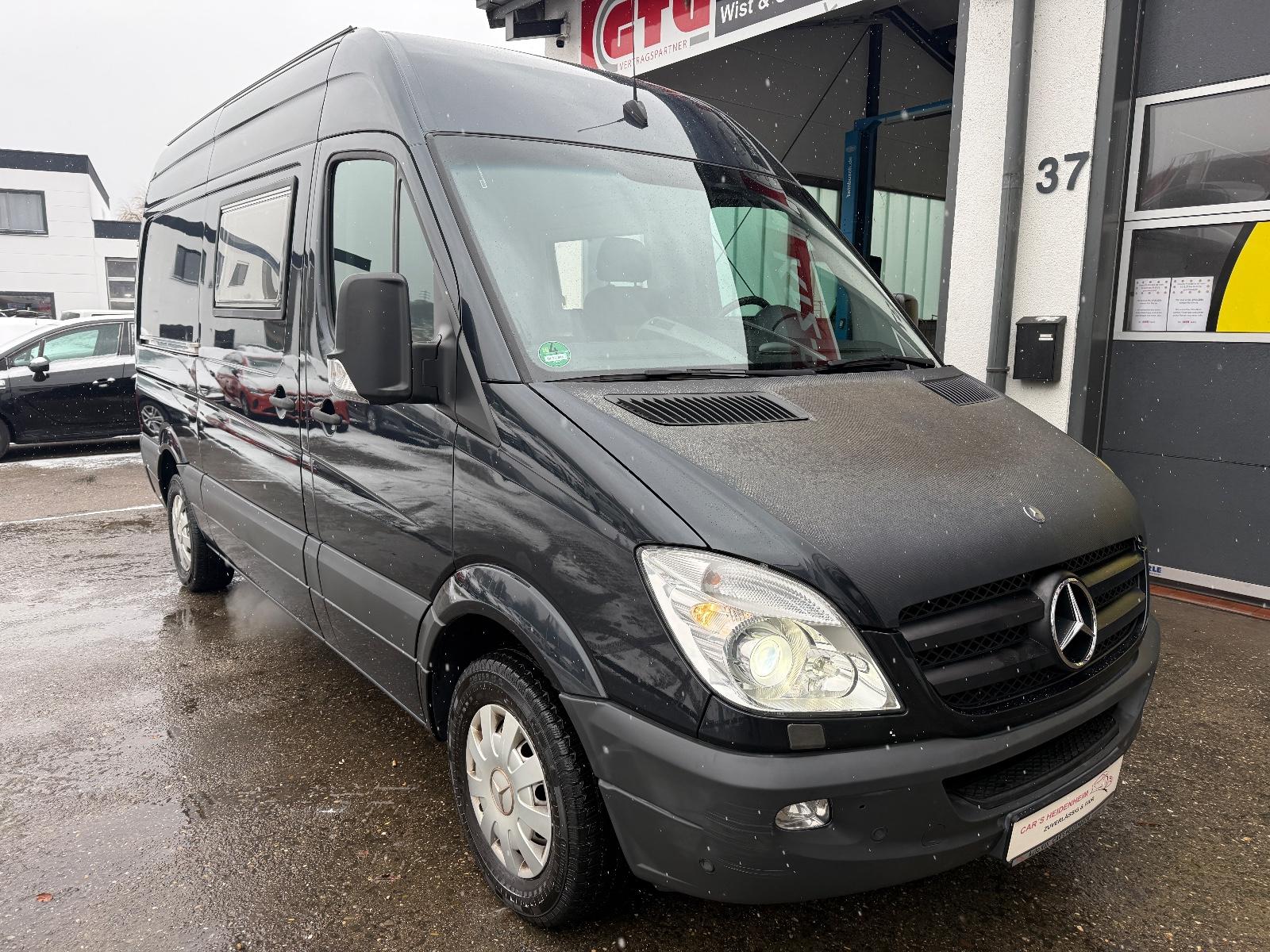 Mercedes-Benz Sprinter II Kasten 216CDI Wohnm.UEB. 2,8 T Xenon