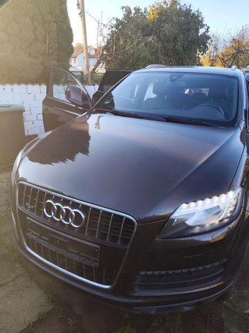 Audi Q7 mit 4,2 Motor