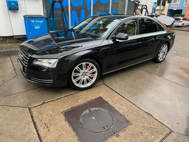 Audi A8 3.0 TDI tiptronic quattro -