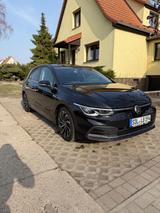 Volkswagen VW Golf 8 1.5 eTSI DSG | Panorama | Matrix | HUD