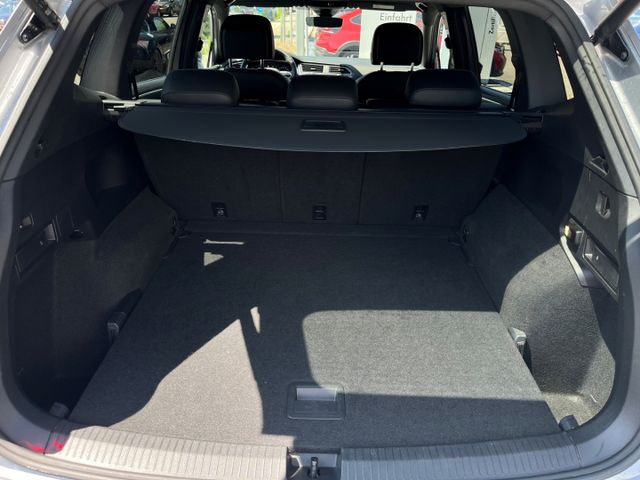 Tiguan Allspace R-Line 2.0TDI 4M NAVI*KAMERA*AHK