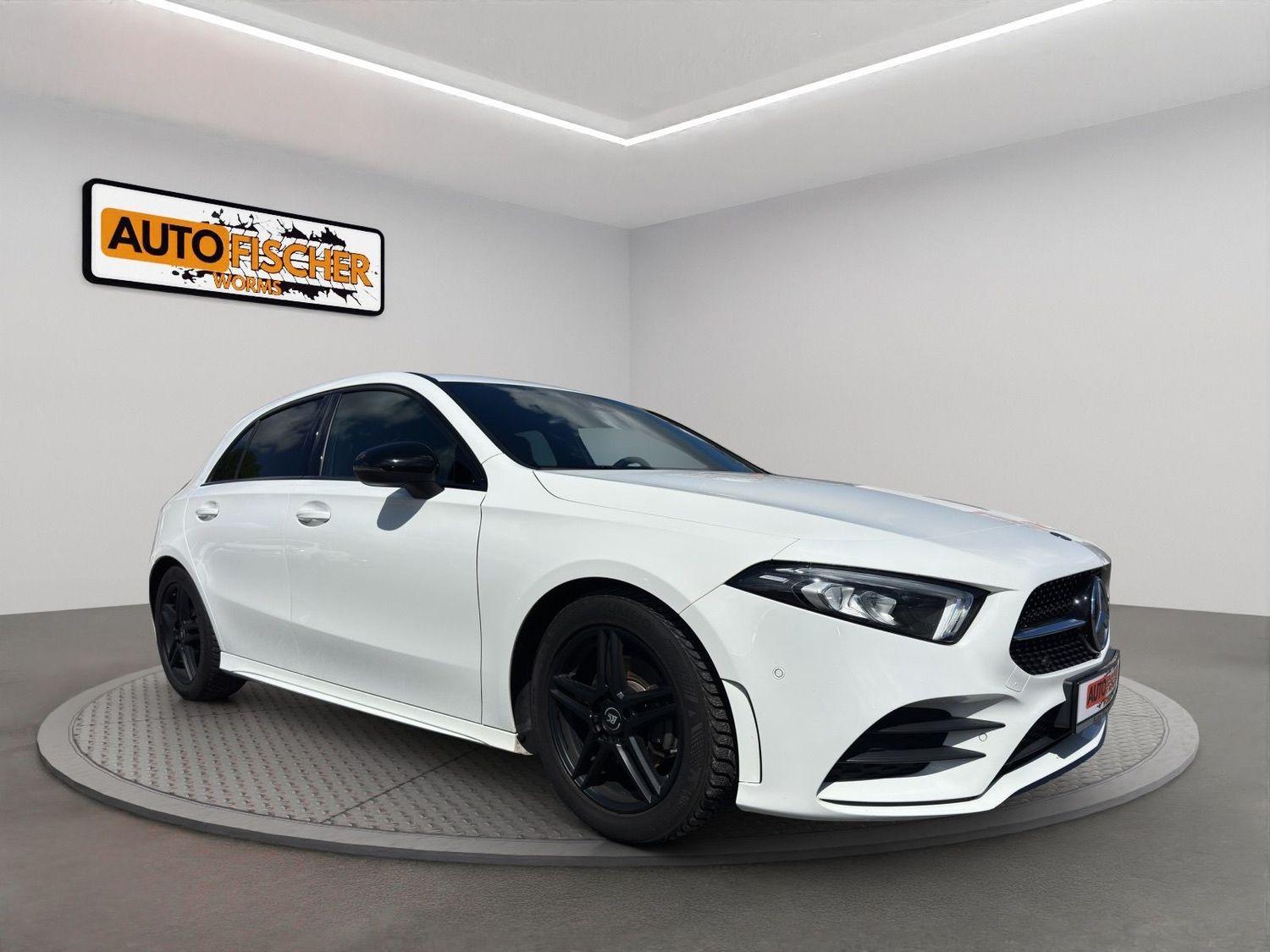 Mercedes-Benz A 180 AMG-Line  Night-Paket  LED