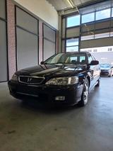Honda Accord 1,8 VTEC - Honda Accord: 1.8