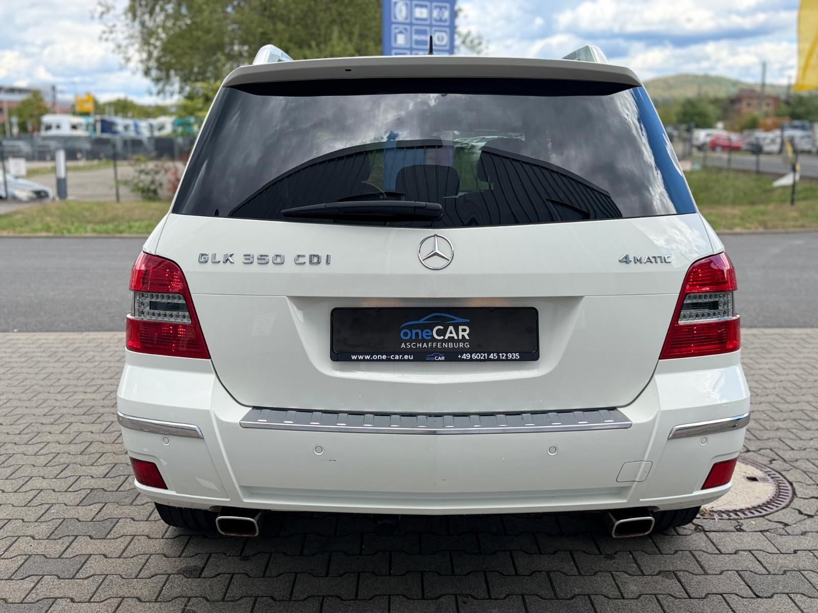 Mercedes-Benz GLK 350 CDI Sport V6 224 ch BVA 4Matic / Toit panoramique / Cuir / Bi-Xénon / Jantes 20"