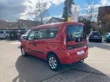 Fiat Doblo Kombi 95 PS *1.Hand*AHK *Schiebetüre li+re - Fiat Doblo mit Diesel-Antrieb: 1.9