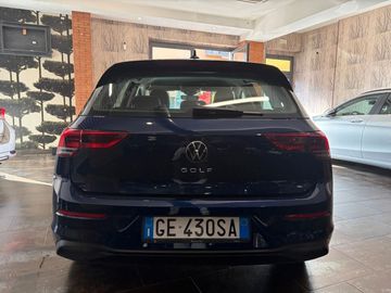 Volkswagen Golf - 5