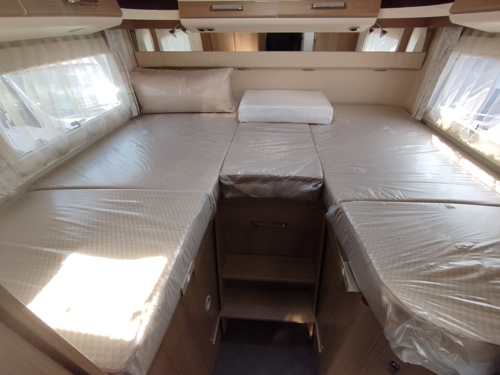 Fahrzeugabbildung Malibu T 450 RB LE comfort Dachklimaanlage geschenkt