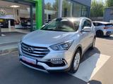 Hyundai SANTA FE Family + 2WD - Hyundai SANTA FE in Oberhausen