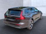Volvo V60 CC Ultimate AWD - Volvo V60 Cross Country: Ultimate