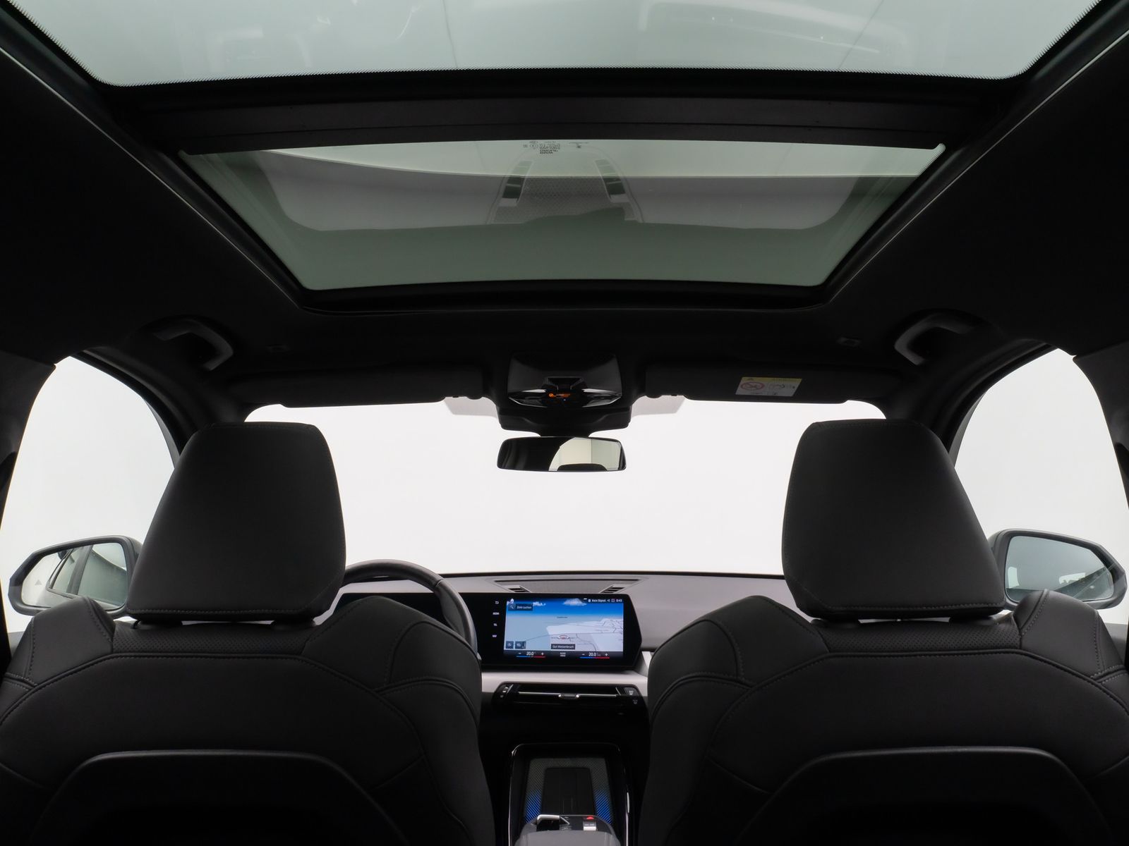 Fahrzeugabbildung BMW X1 sD18i Panorama Kamera DAB H/K Komfort Sport