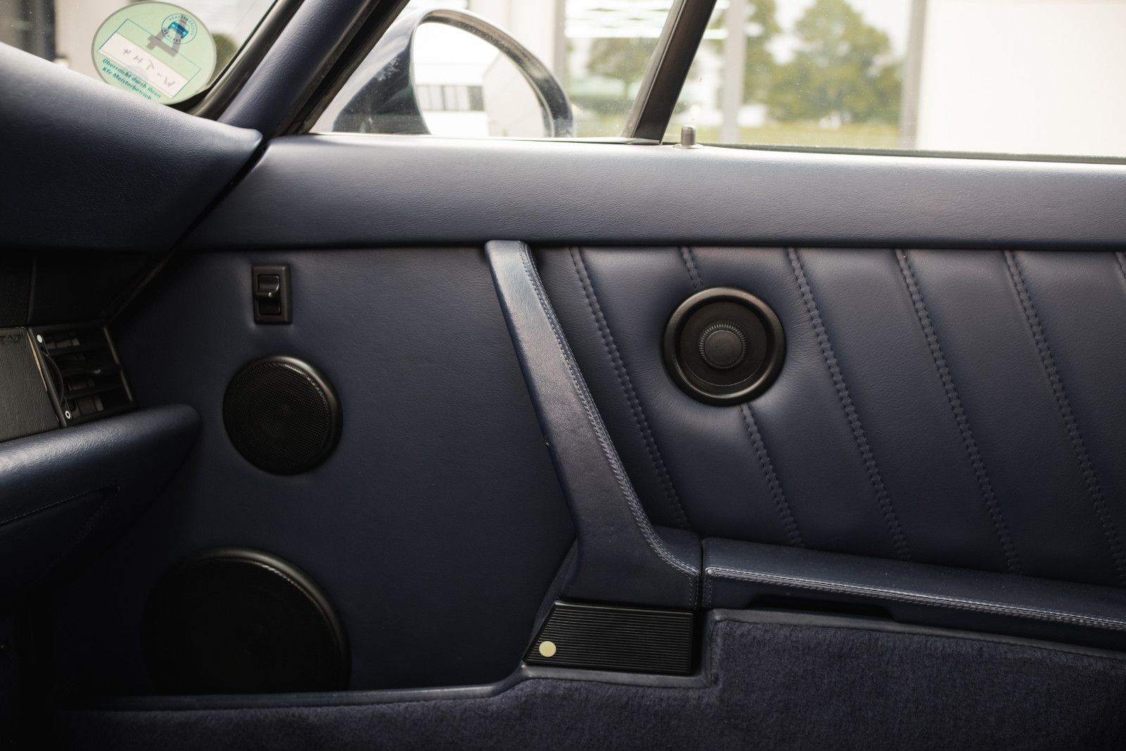 Fahrzeugabbildung Porsche 964 Turbo 3.6 - 2. Hd. - 78TKM - TRAUMAUTO!!!