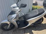 Kymco New People S200i ABS - KYMCO ROLLER 200