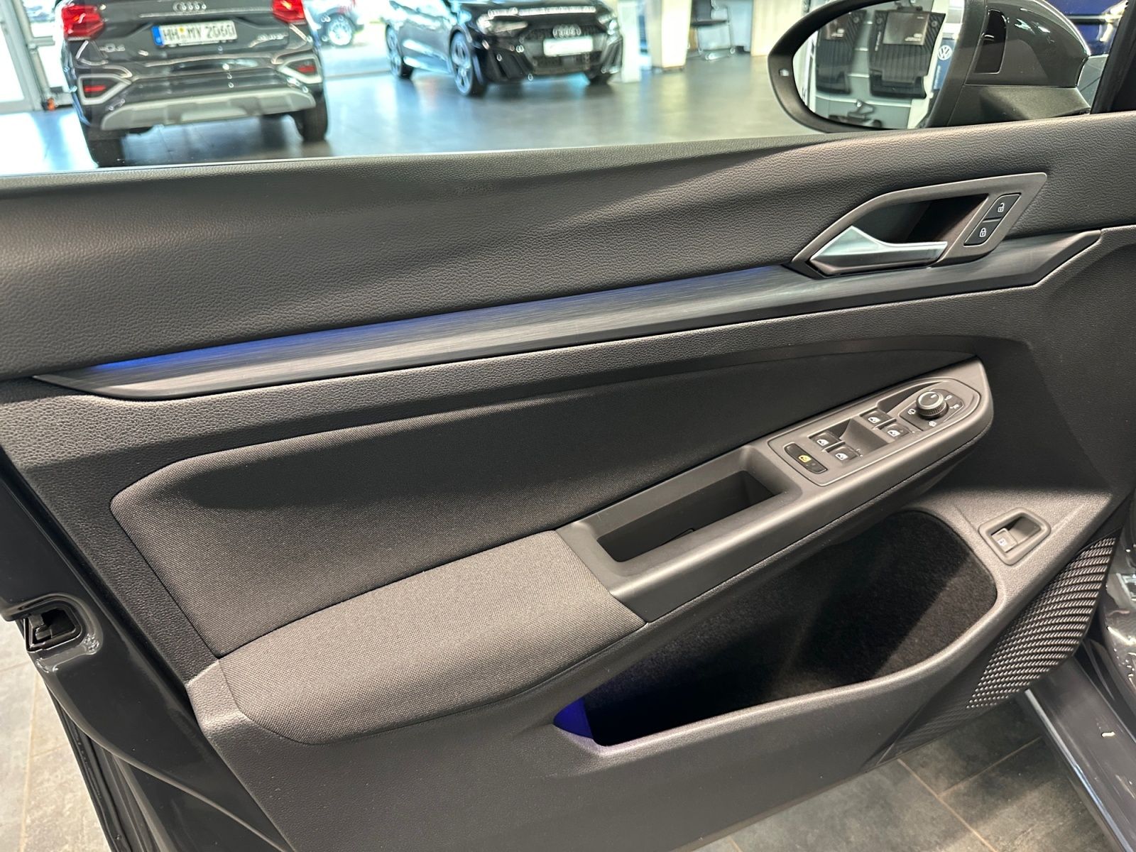 Volkswagen Golf - Bild 14