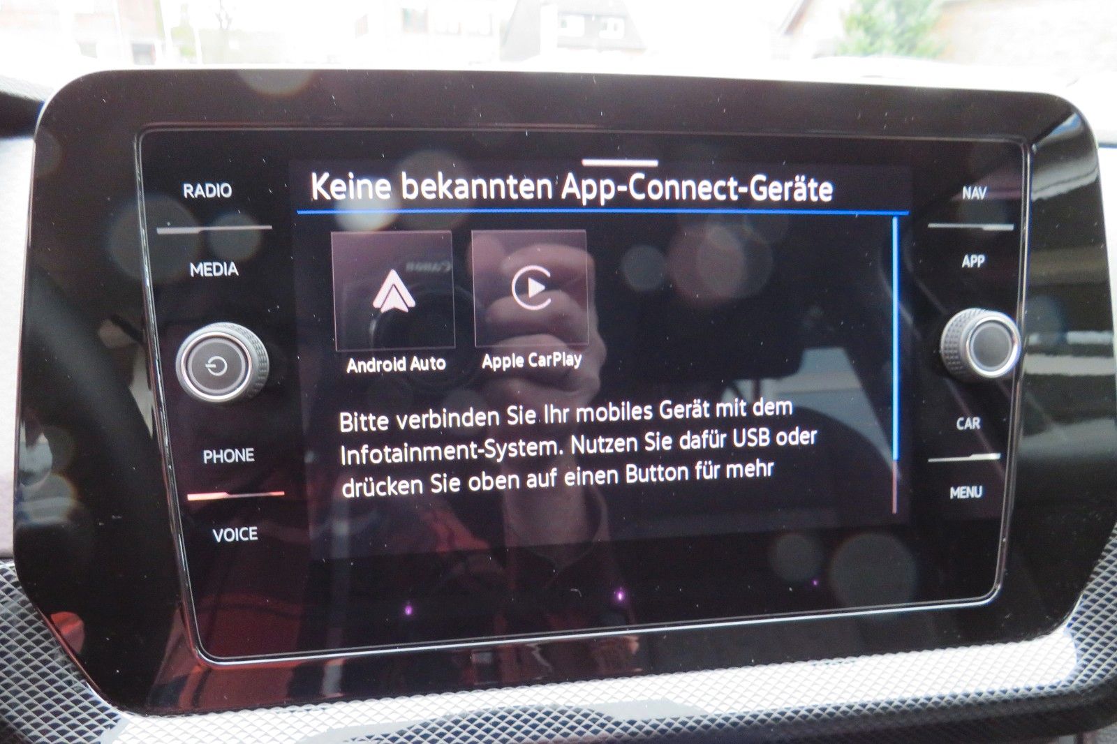 Fahrzeugabbildung Volkswagen T-Cross 1.0 TSI Life ACC ASSISTENTPA. SITZH. 1HD