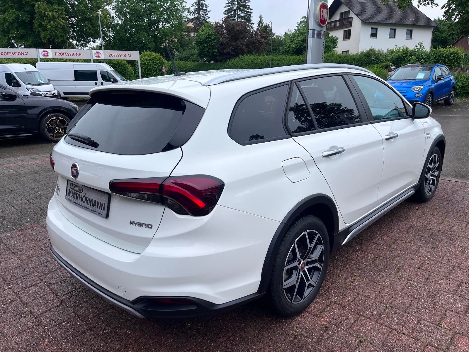 Fahrzeugabbildung Fiat Tipo Cross