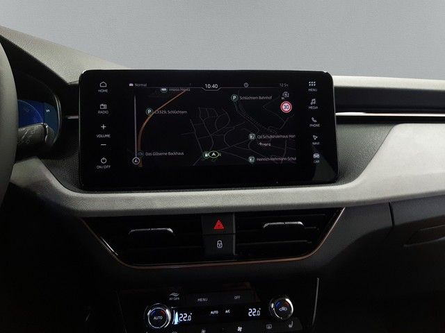 Fahrzeugabbildung Skoda Kamiq Selection 1.5TSI DSG Navi AHK MatrixLED
