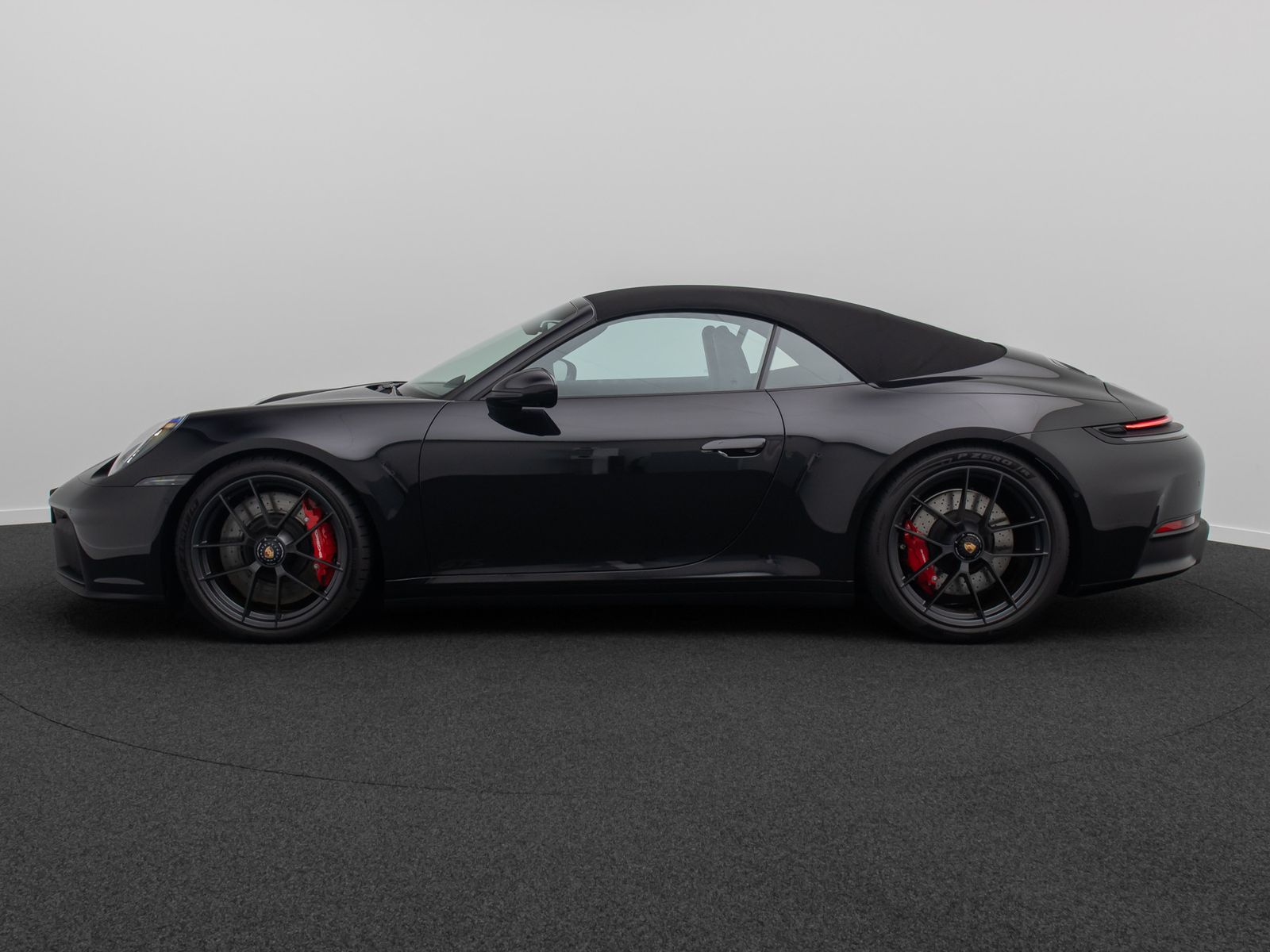 Fahrzeugabbildung Porsche 992 911 Carrera 4GTS Cabrio BOSE Individual Voll