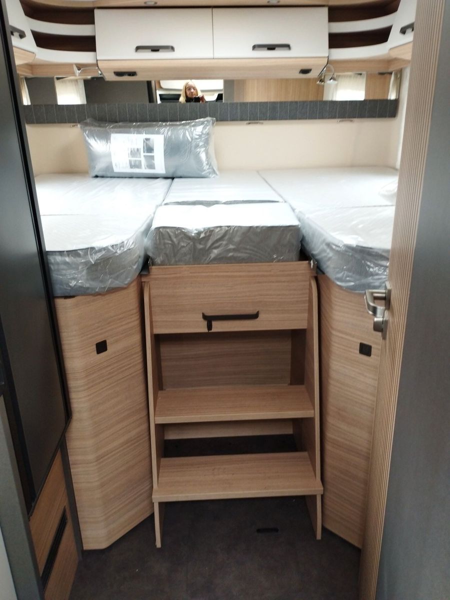 Fahrzeugabbildung Malibu T 430 KB LE comfort Navigation, RFK, TV