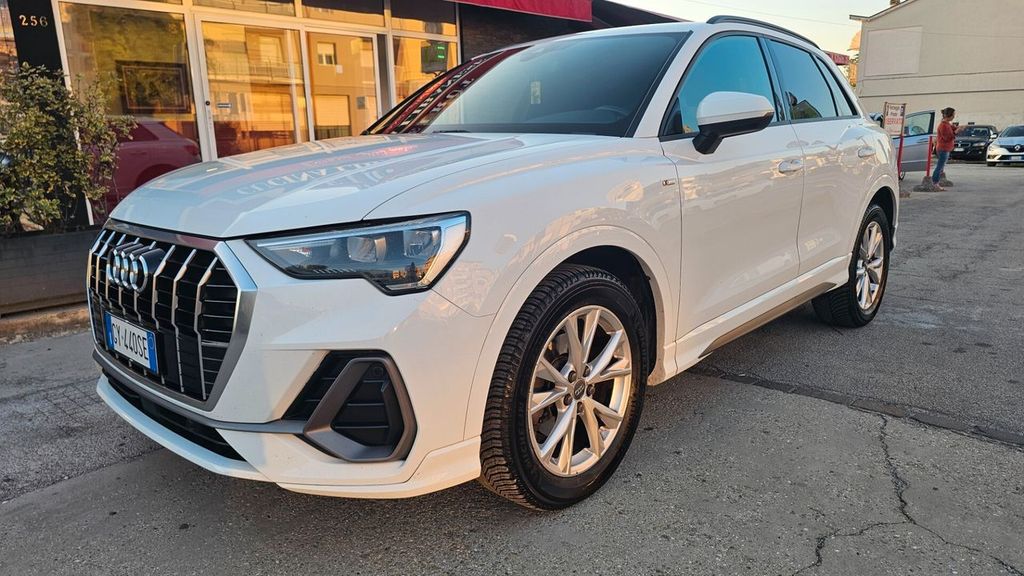 Image of Audi Q3