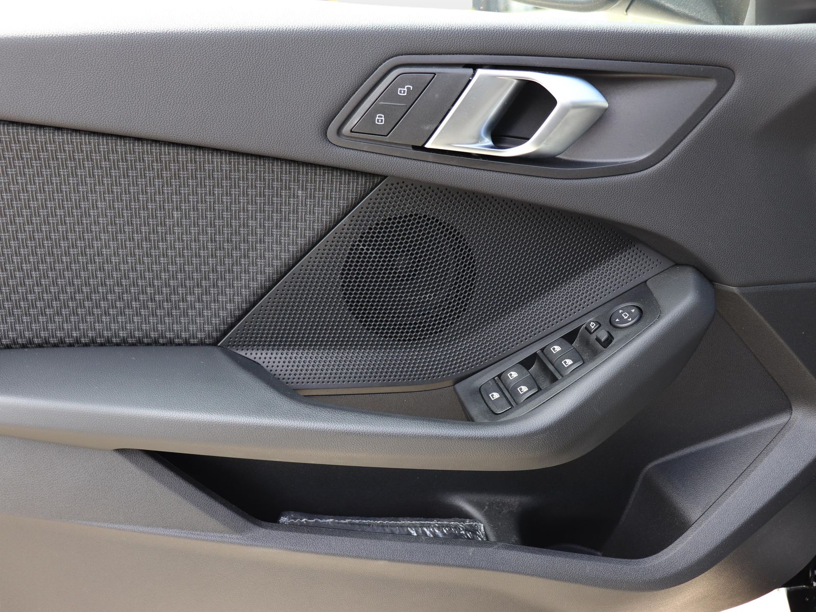 BMW 120i Advantage LED Tempomat Klimaaut. foto 19