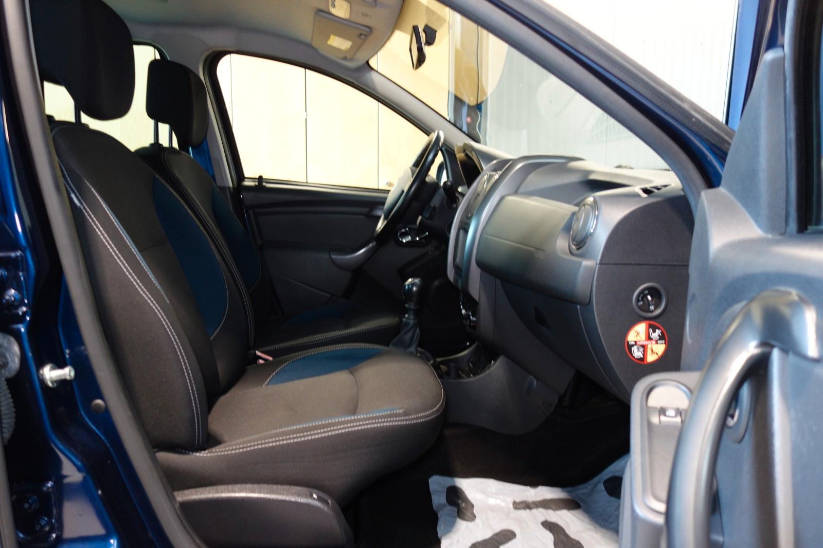 Dacia Duster  Celebration 4x2"Motorschaden"
