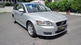 Volvo V50 Kombi 2.0 D Momentum, Leder , Navigation,.. - Volvo V50 mit Diesel-Antrieb: Kombi, Klimaanlage