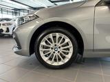 BMW 120i NAVI LED PDC V+H DAB Tempomat Sitzheiz. LM - BMW 120 in Solingen