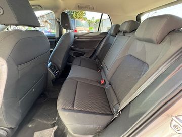 Bild 8 VW Golf United 2.0 TDI Pano-SD ACC LED-SW