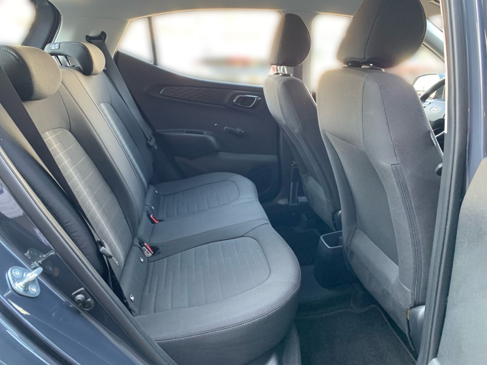 Fahrzeugabbildung Hyundai i10 1.0 Select Navi Kamera Allwetter