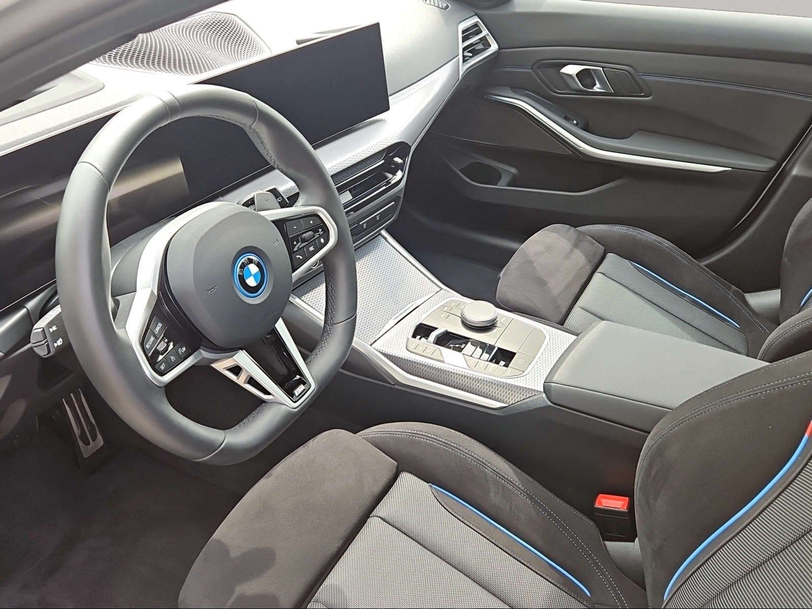 BMW 330 - Bild 4