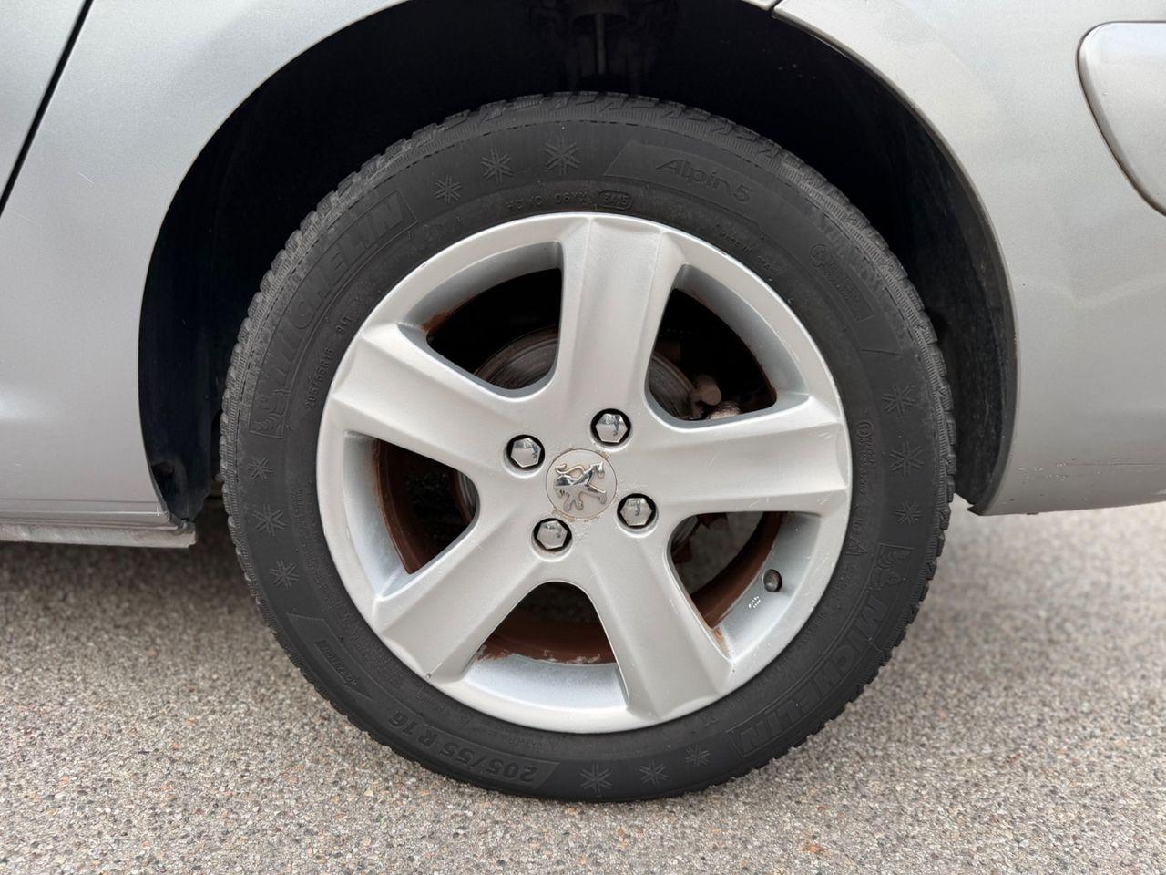 Peugeot 307 2005 — photo 10
