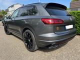 Volkswagen Touareg 3.0 V6 TDI 210kW 4MOTION Tiptronic - - Volkswagen Touareg: 2.0