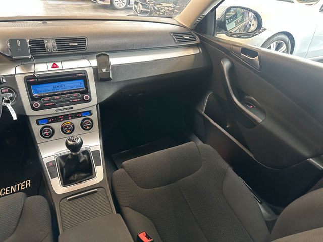 Volkswagen Passat Variant *TEMPO*KLIMA*SZHZ*