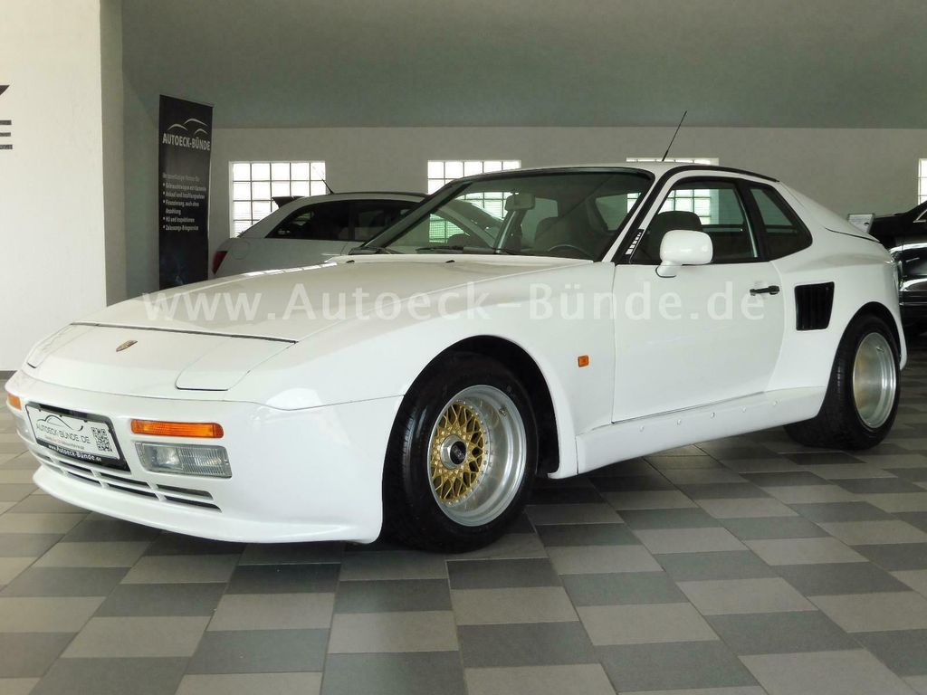 Porsche 924