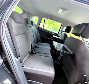 Volkswagen Tiguan - 9