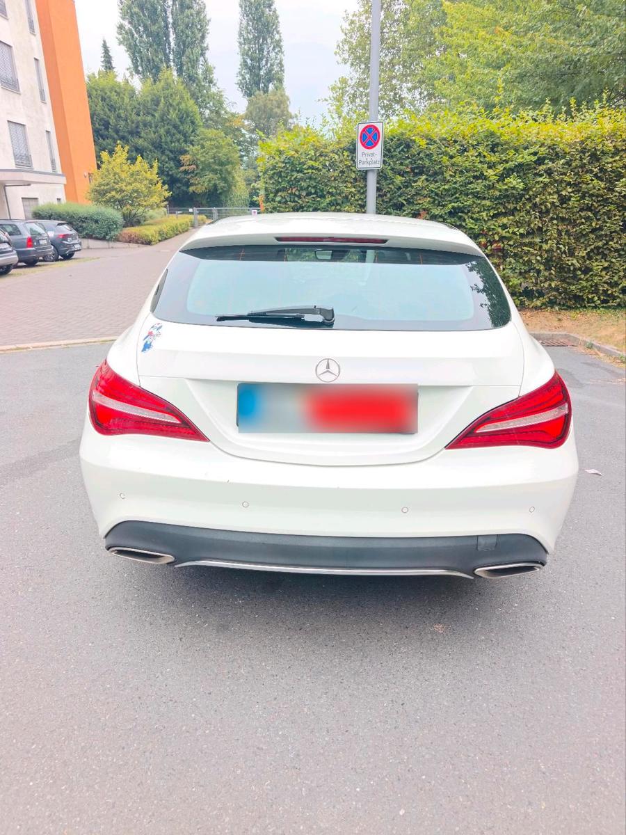 Mercedes-Benz CLA 180 Shooting Brake
