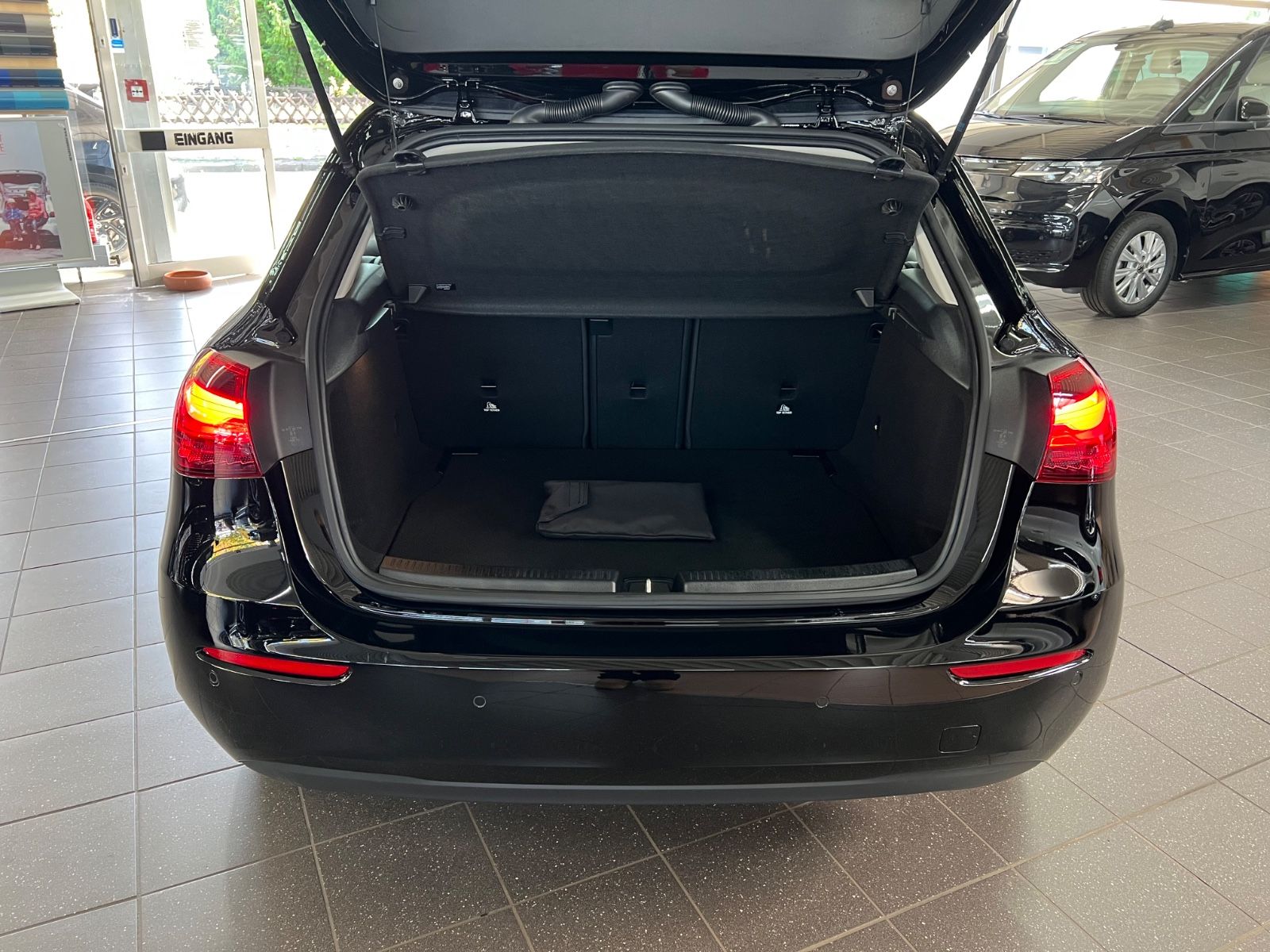 Mercedes-Benz A 180d Adcanced Paket - Direktlenkung - Navi foto 10