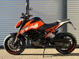 KTM 125 DUKE / SEHR GEPFLEGT !! / ZUBEHÖR - KTM DUKE 125