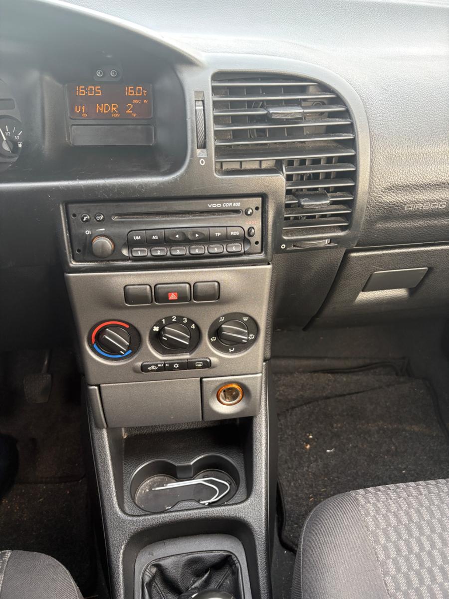 Opel Zafira 1.6 NJOY