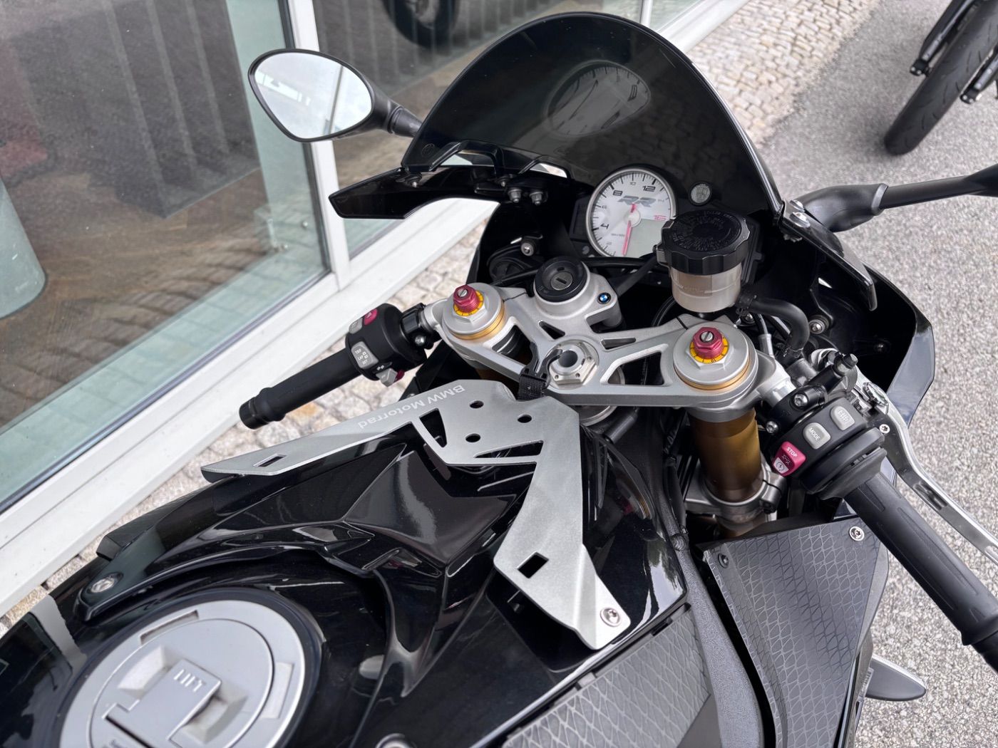 Fahrzeugabbildung BMW S 1000 RR K 46, Akrapovic, Windschild getönt,